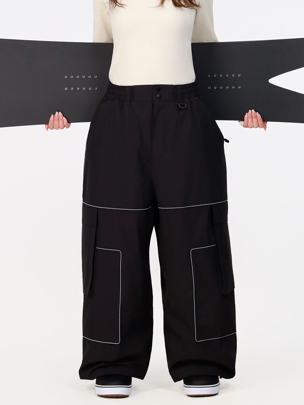 Nightline Park Rider Damen-Skihose mit reflektierenden Details, Cargotaschen und weitem Schnitt