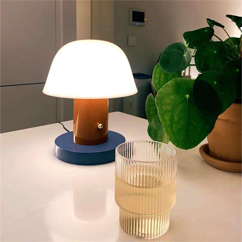 Luvano Tischleuchte Pilz Akku LED modern