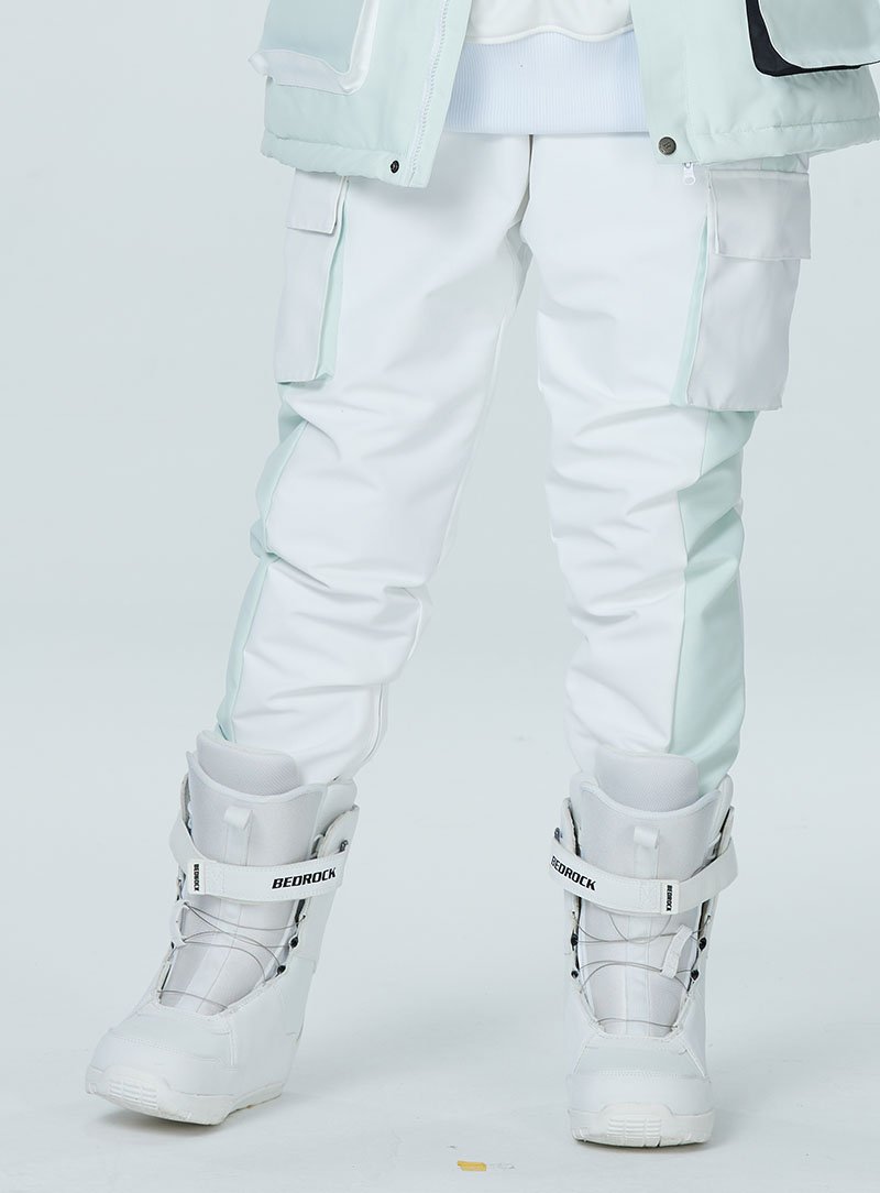 Arctic Queen Snowboardhose für Damen mit großen Cargotaschen