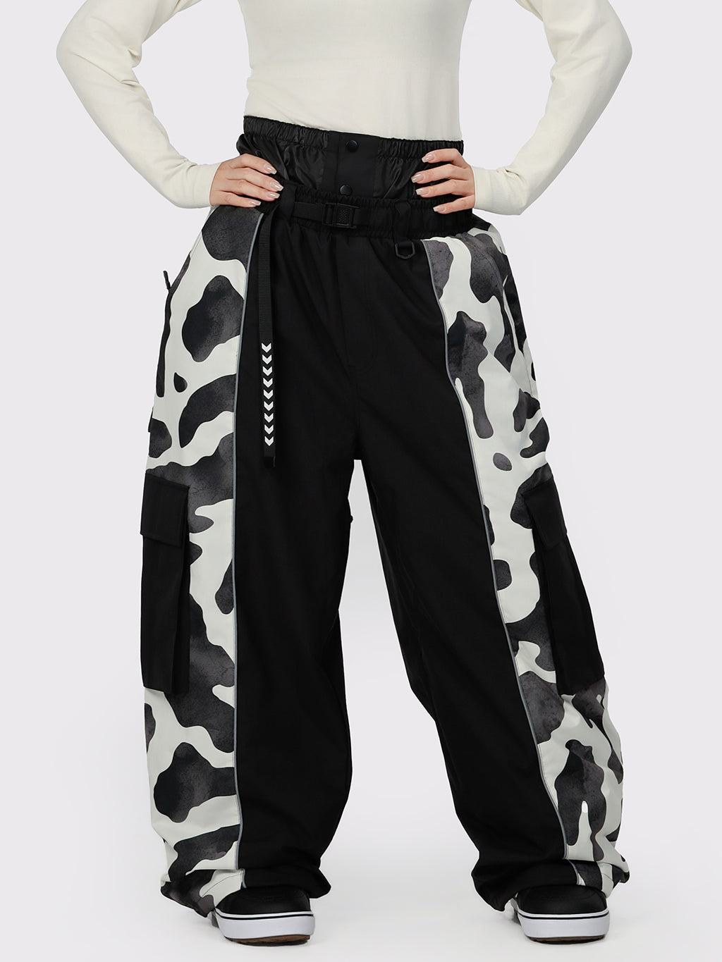 Wild Motion Damen-Schneehose mit reflektierendem Farbblock-Design und extra weitem Schnitt