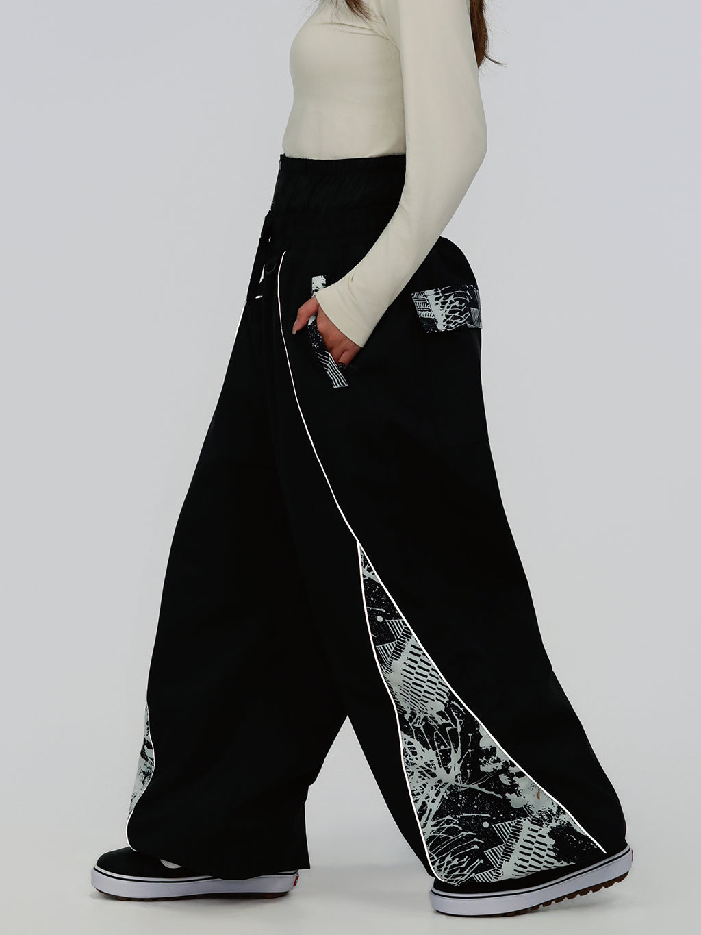Damen Hyper Flux Color Graffiti Panel Reflective Line Jogger Baggy Snow Pants