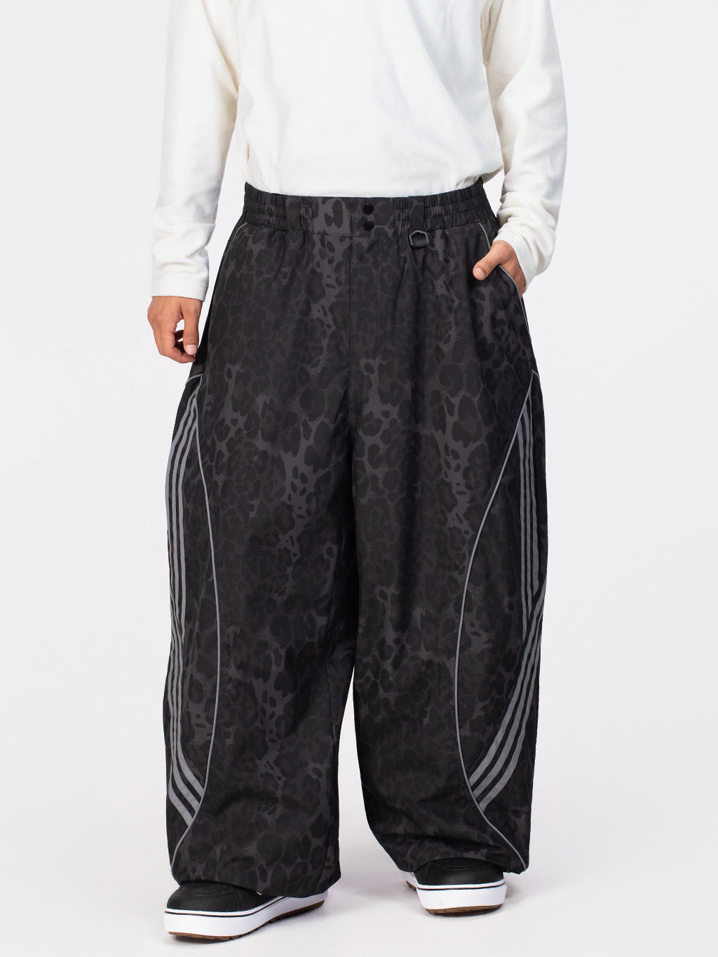 Nightline Park Rider Herren-Schneehose mit reflektierenden Kurven und lockerer Passform