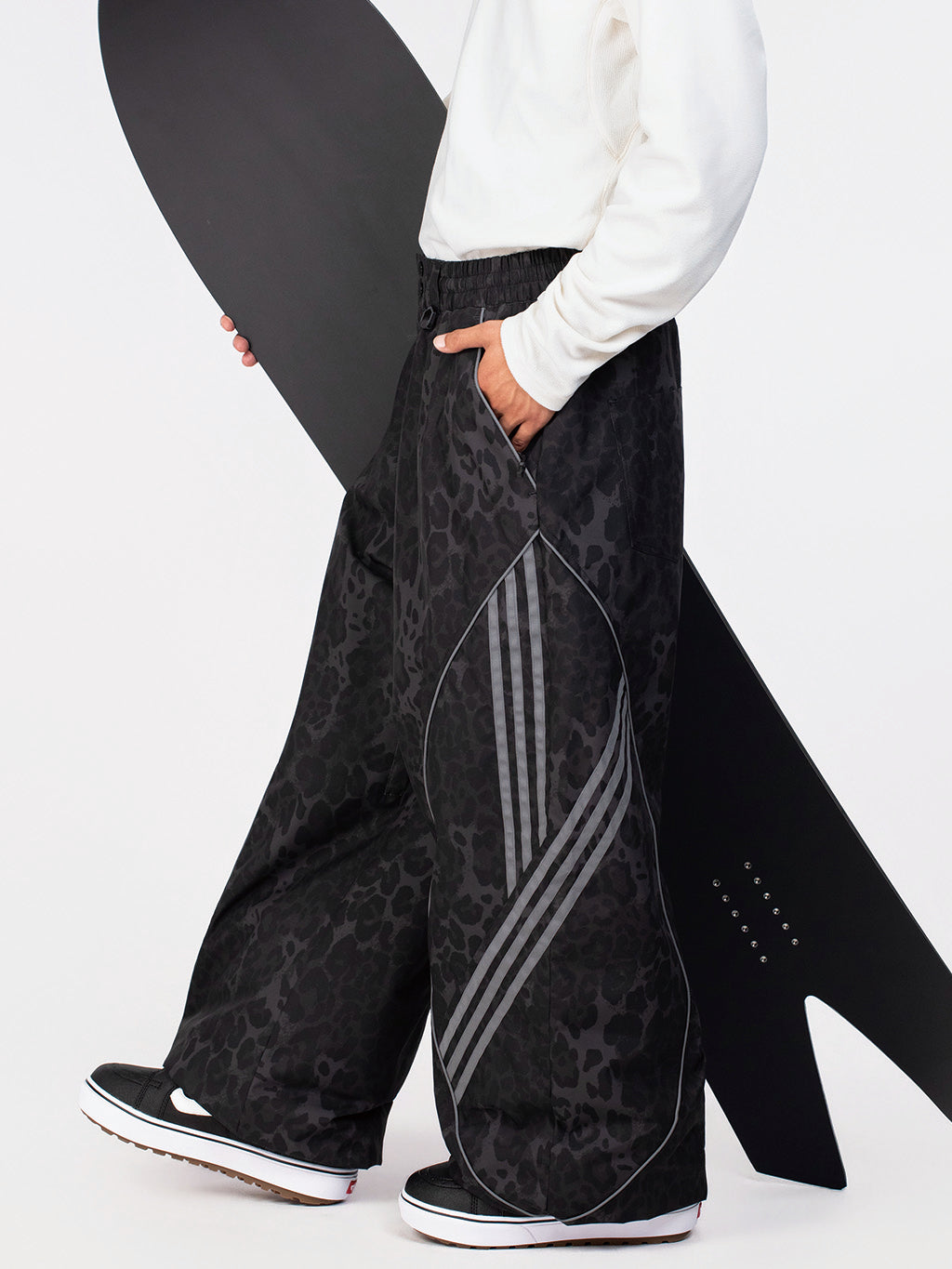 Nightline Park Rider Herren-Schneehose mit reflektierenden Kurven und lockerer Passform