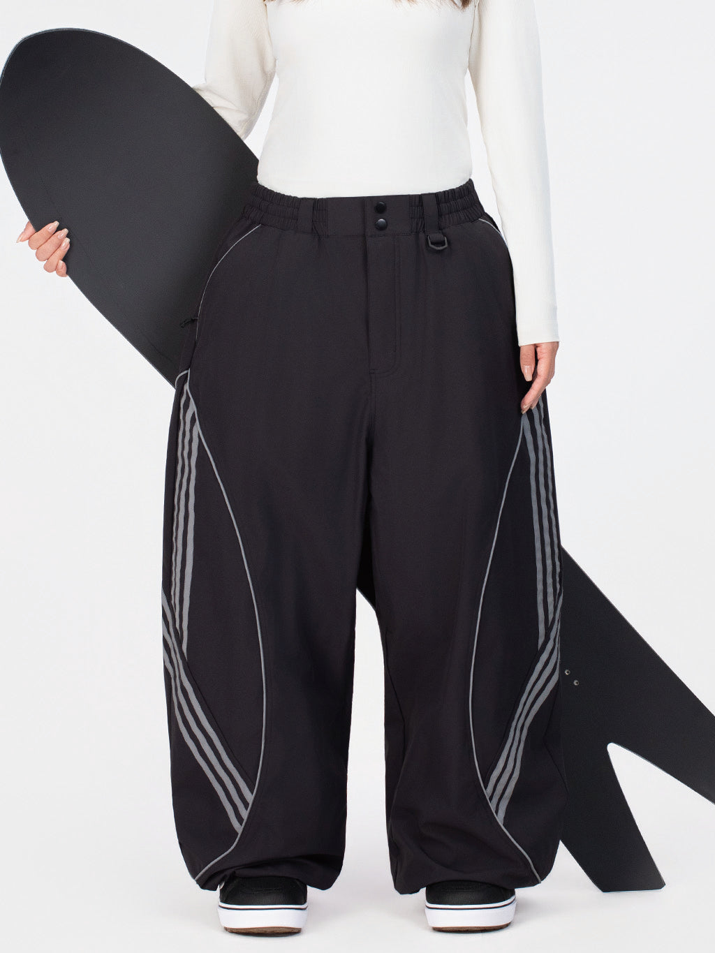 Nightline Park Rider Damen-Schneehose mit reflektierenden Kurven und lockerer Passform