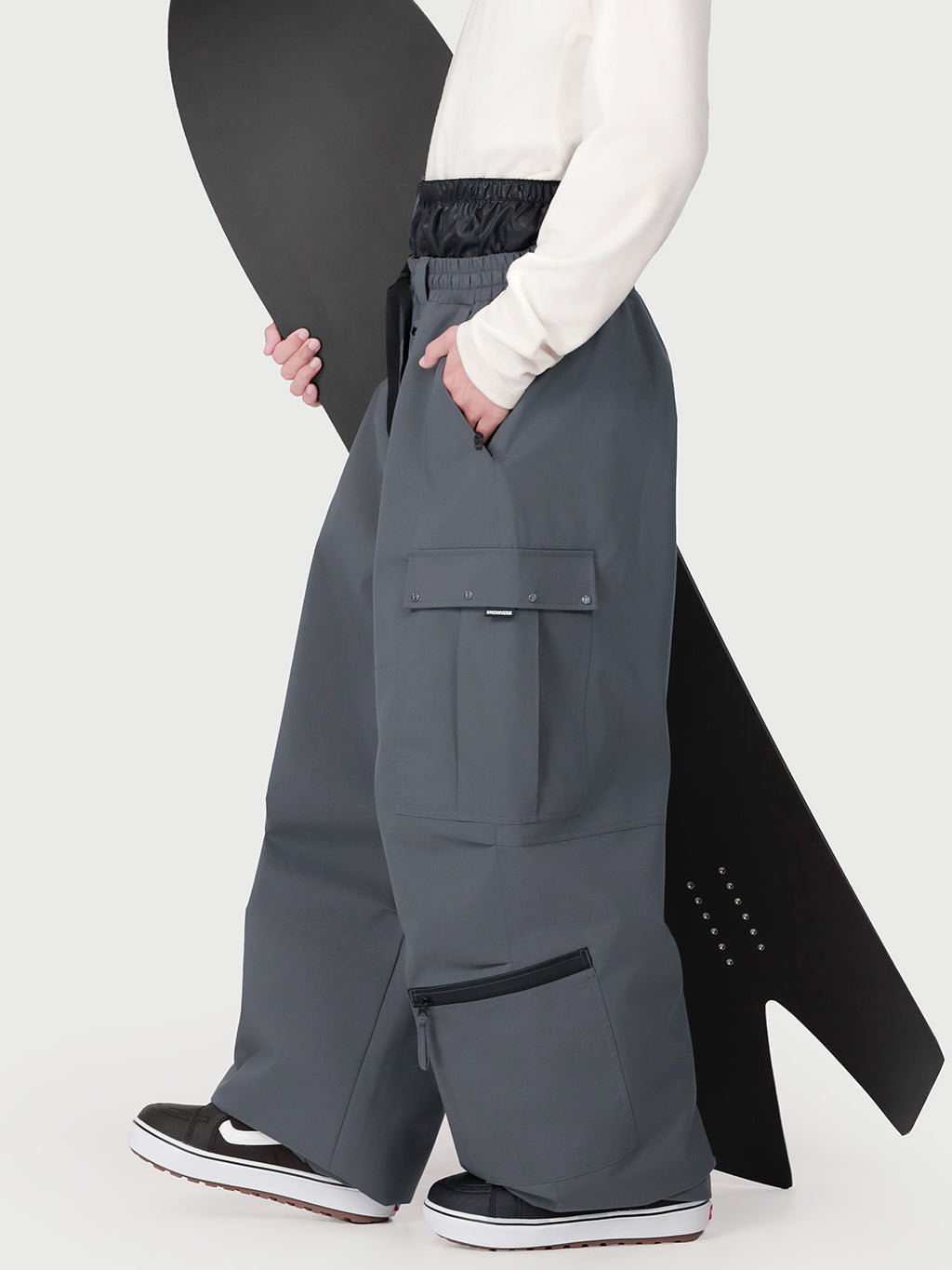 Techline Utility Cargo-Schneehose für Herren, inspiriert von Arbeitskleidung – Baggy Freestyle-Passform