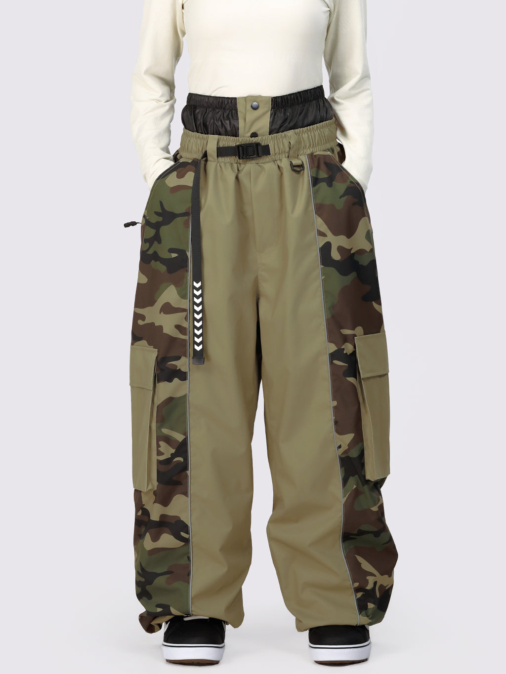 Wild Motion Damen-Schneehose mit reflektierendem Farbblock-Design und extra weitem Schnitt