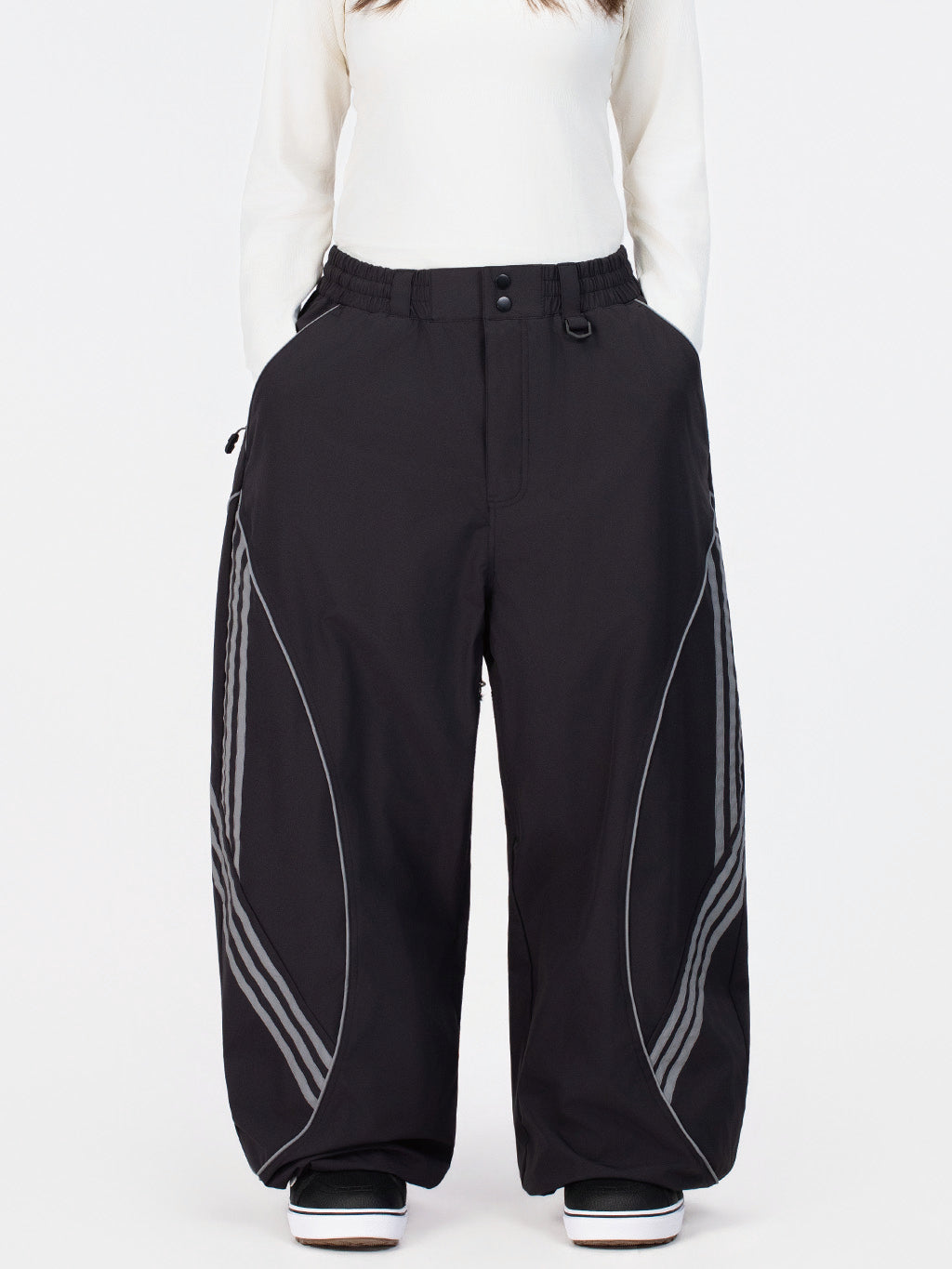 Nightline Park Rider Damen-Schneehose mit reflektierenden Kurven und lockerer Passform