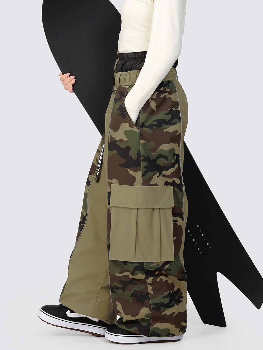 Wild Motion Damen-Schneehose mit reflektierendem Farbblock-Design und extra weitem Schnitt