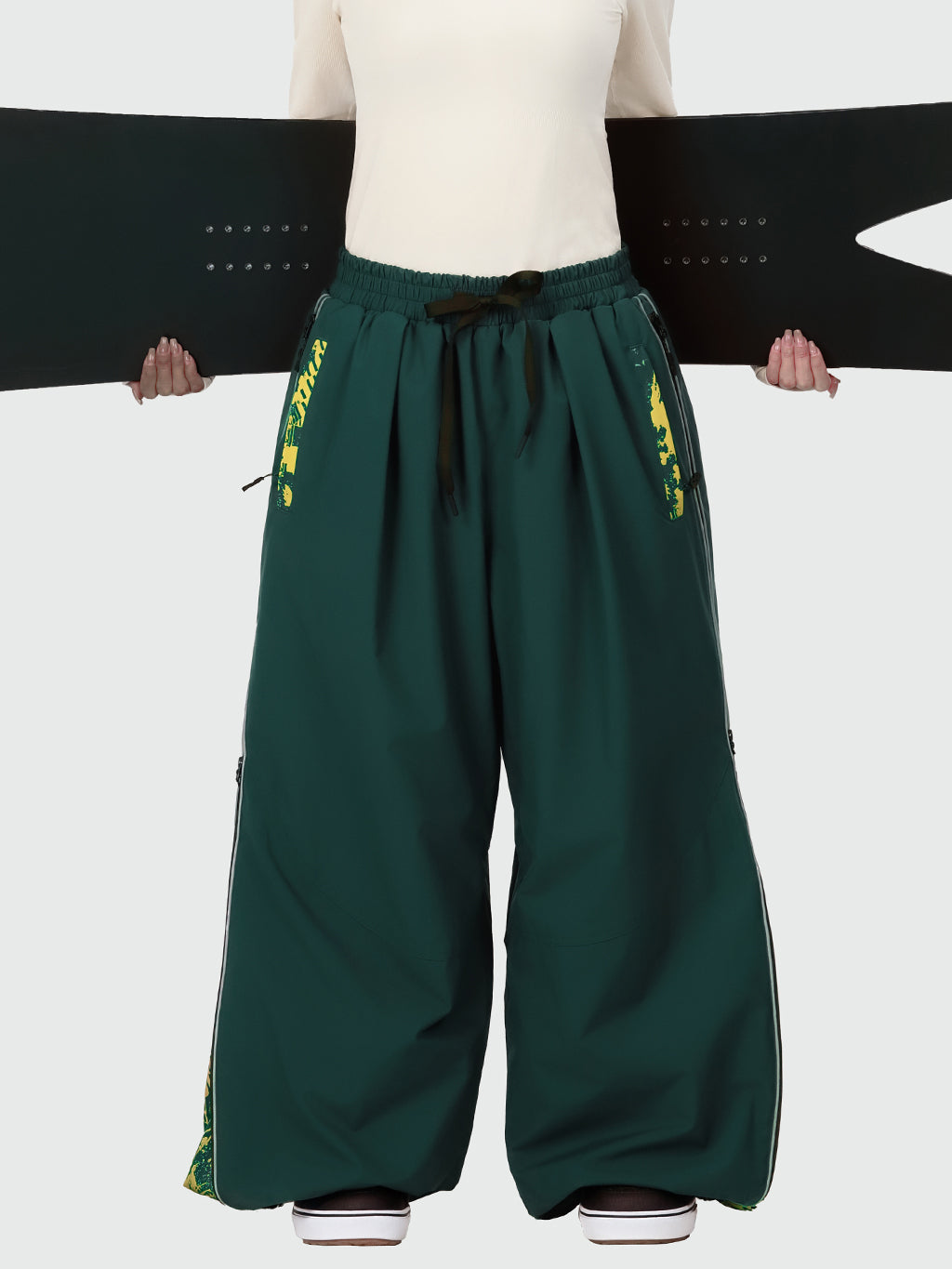 Hyper Flux Damen-Skihose mit seitlichem Reißverschluss und Graffiti-Einsatz, extra weit geschnitten, Freestyle-Schneehose