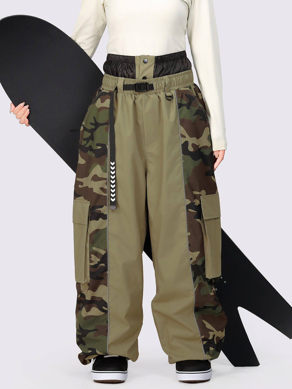 Wild Motion Damen-Schneehose mit reflektierendem Farbblock-Design und extra weitem Schnitt