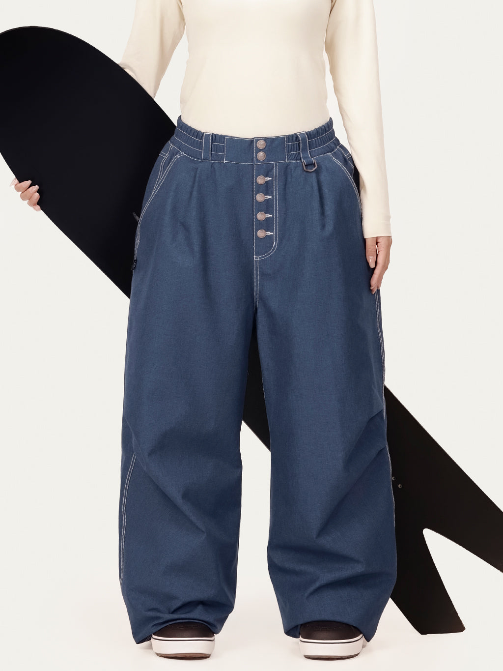Raw Utility Niet-Arbeitsjeans-Schneehose für Damen – Oversized-Passform mit doppelter Gesäßtasche