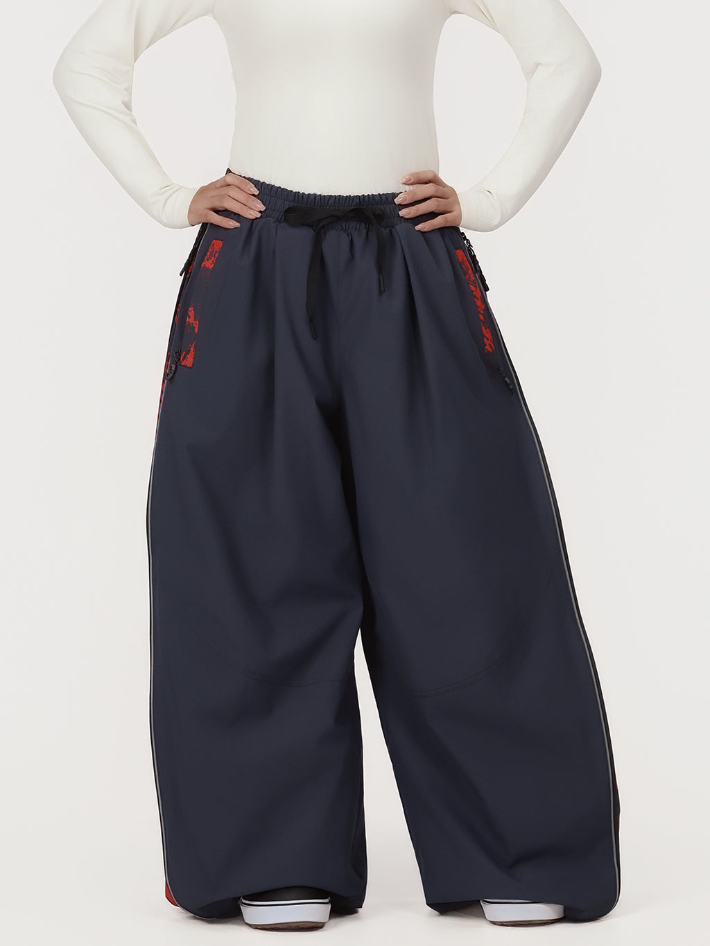 Hyper Flux Damen-Skihose mit seitlichem Reißverschluss und Graffiti-Einsatz, extra weit geschnitten, Freestyle-Schneehose