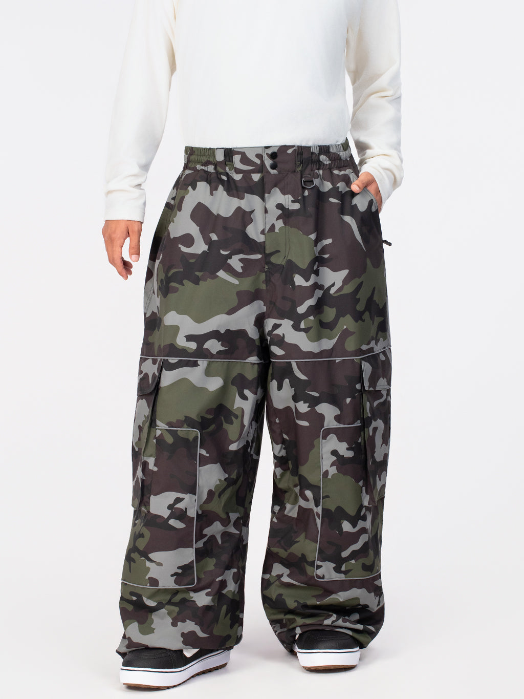 Nightline Park Rider Herren-Schneehose mit reflektierenden Details, Cargotaschen und weitem Schnitt