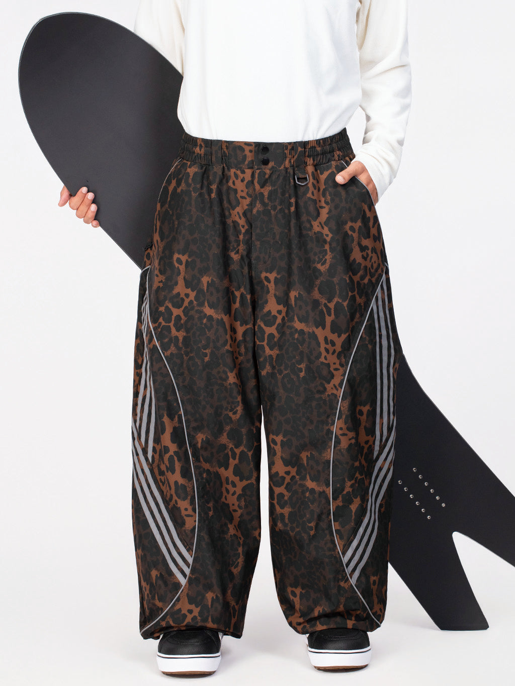 Nightline Park Rider Herren-Schneehose mit reflektierenden Kurven und lockerer Passform