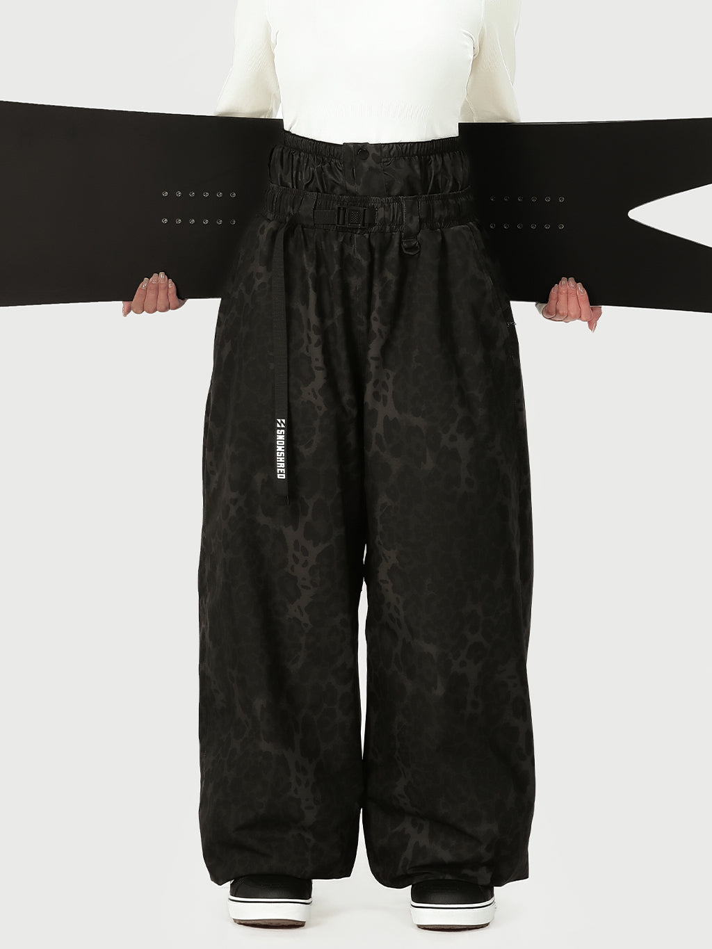 Hyper Beast Damen Strapazierfähige Allzweck-Freestyle-Schneehose im Baggy-Stil
