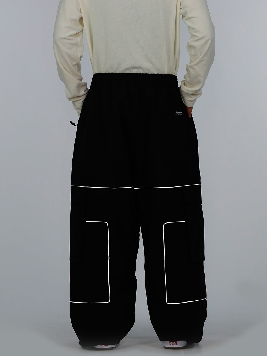 Nightline Park Rider Herren-Schneehose mit reflektierenden Details, Cargotaschen und weitem Schnitt