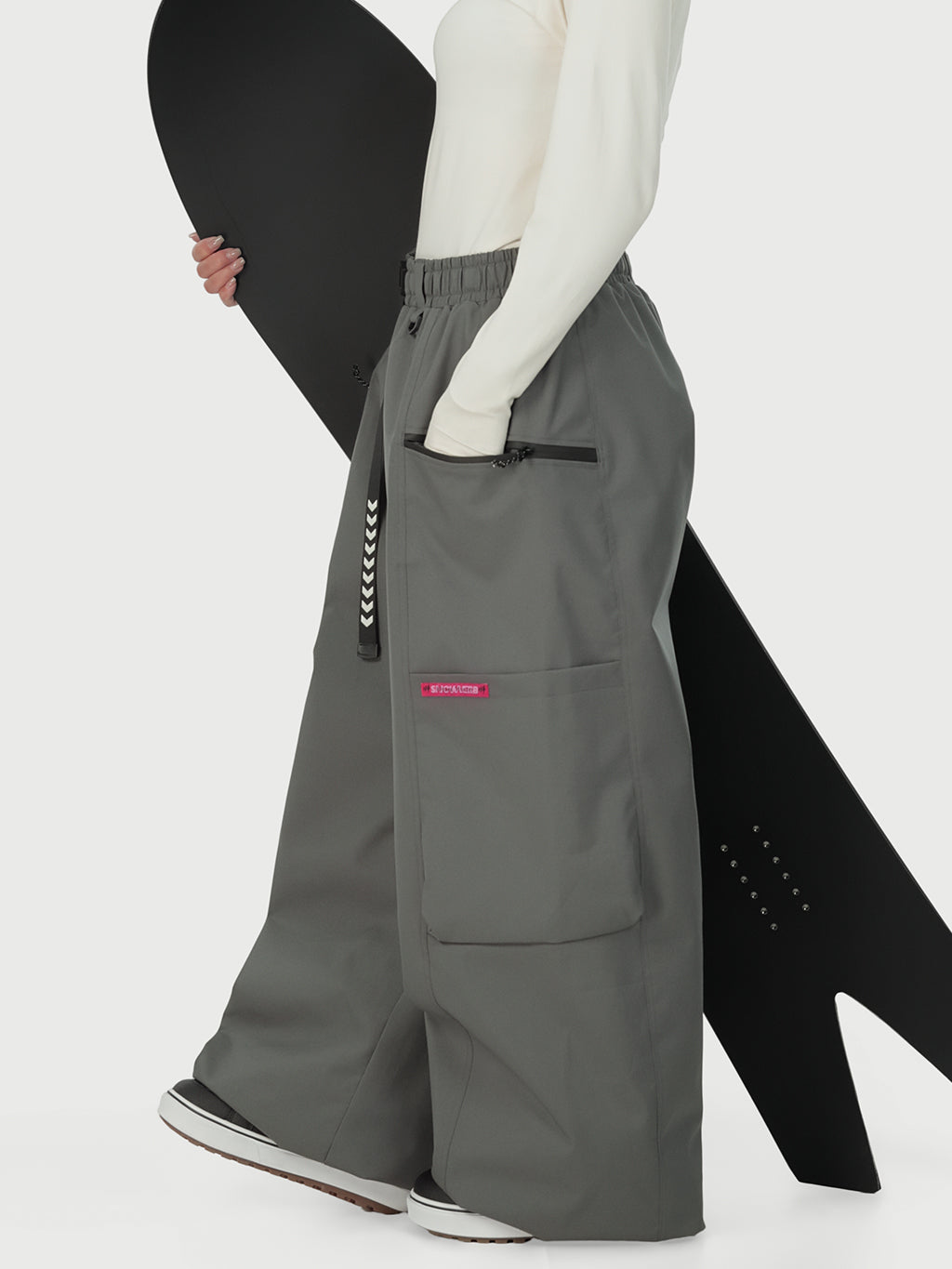 Techline Damen-Skihose mit strapazierfähigem Stretch-Cargo-Design – Baggy Freestyle Passform
