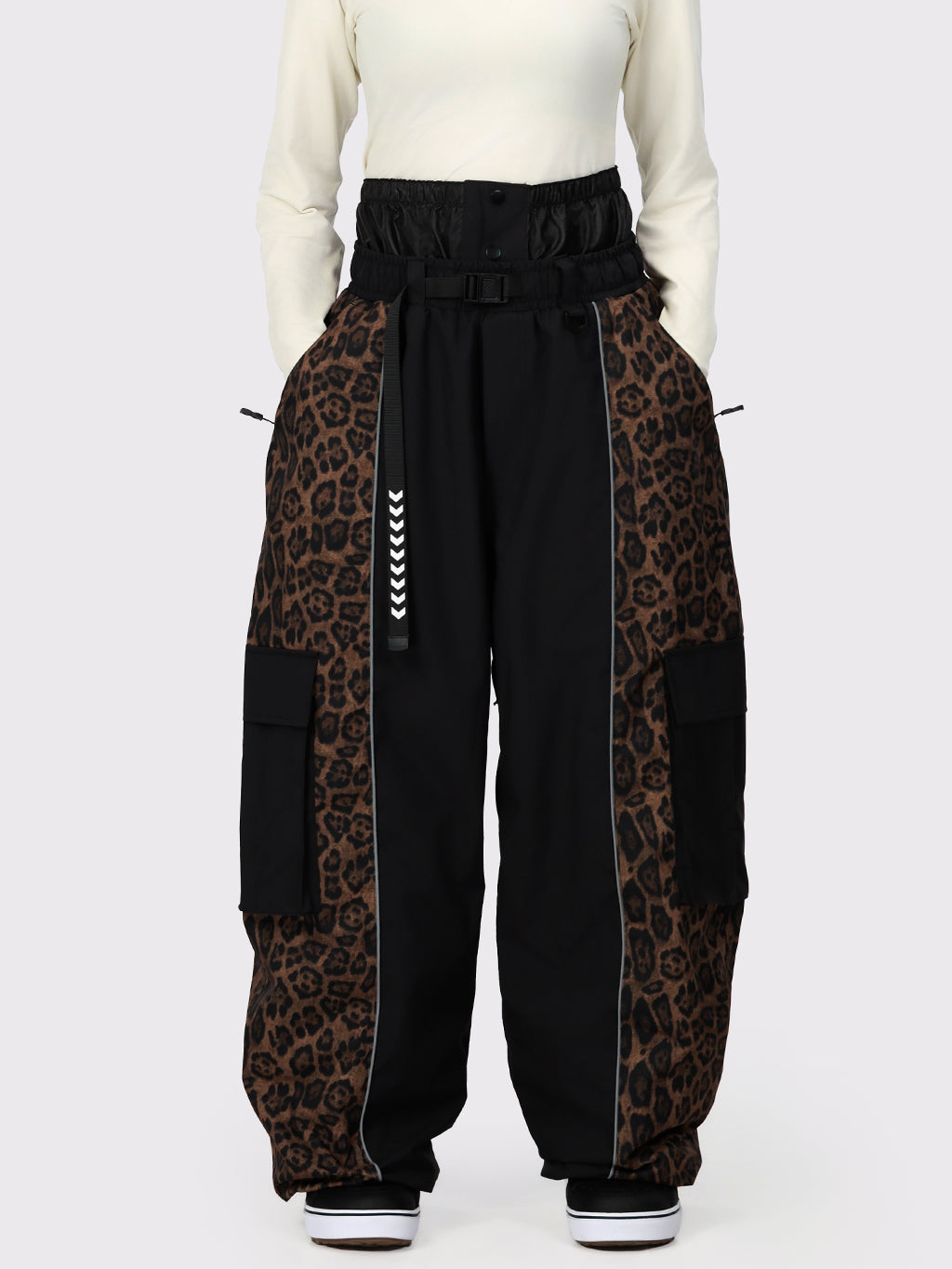 Wild Motion Damen-Schneehose mit reflektierendem Farbblock-Design und extra weitem Schnitt