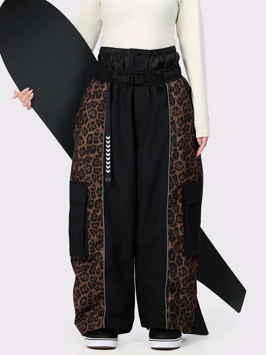 Wild Motion Damen-Schneehose mit reflektierendem Farbblock-Design und extra weitem Schnitt