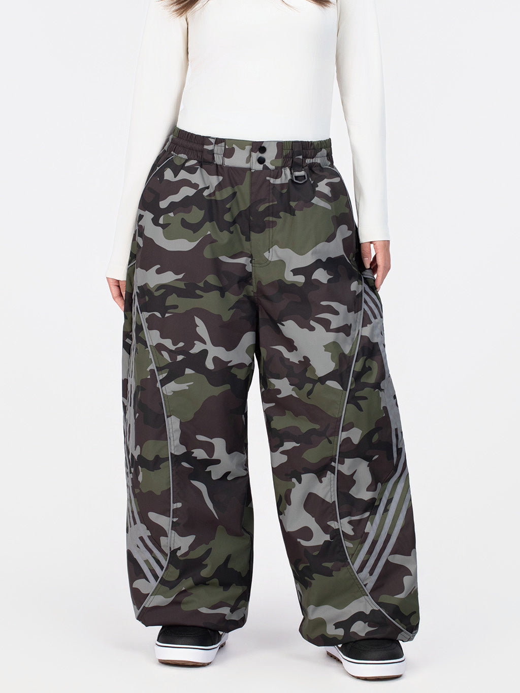 Nightline Park Rider Damen-Schneehose mit reflektierenden Kurven und lockerer Passform