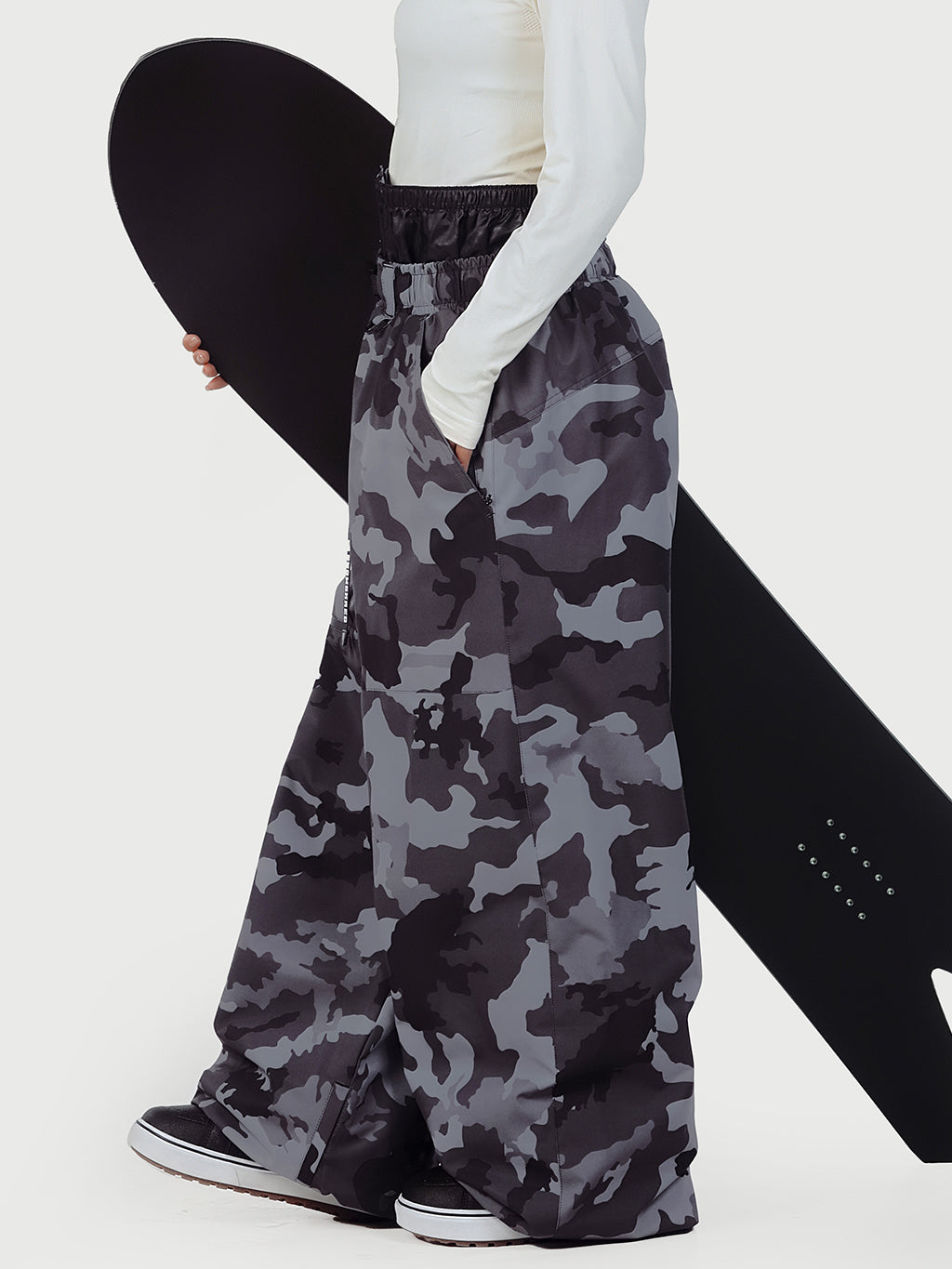 Urban Storm Damen-Skihose, robust, funktionsfreundlich, Freestyle, locker geschnitten