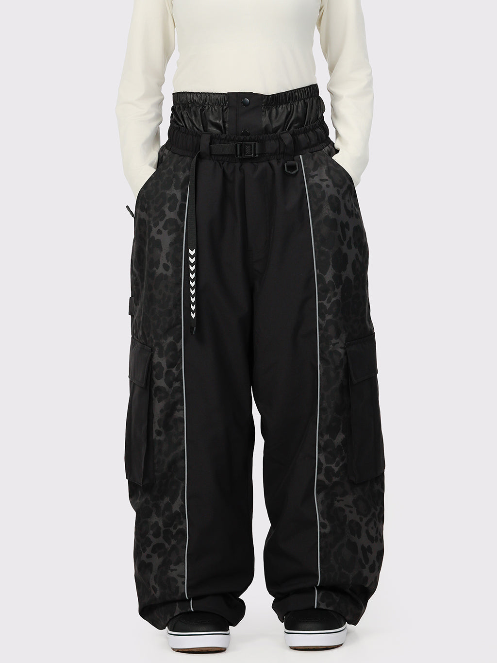 Wild Motion Damen-Schneehose mit reflektierendem Farbblock-Design und extra weitem Schnitt