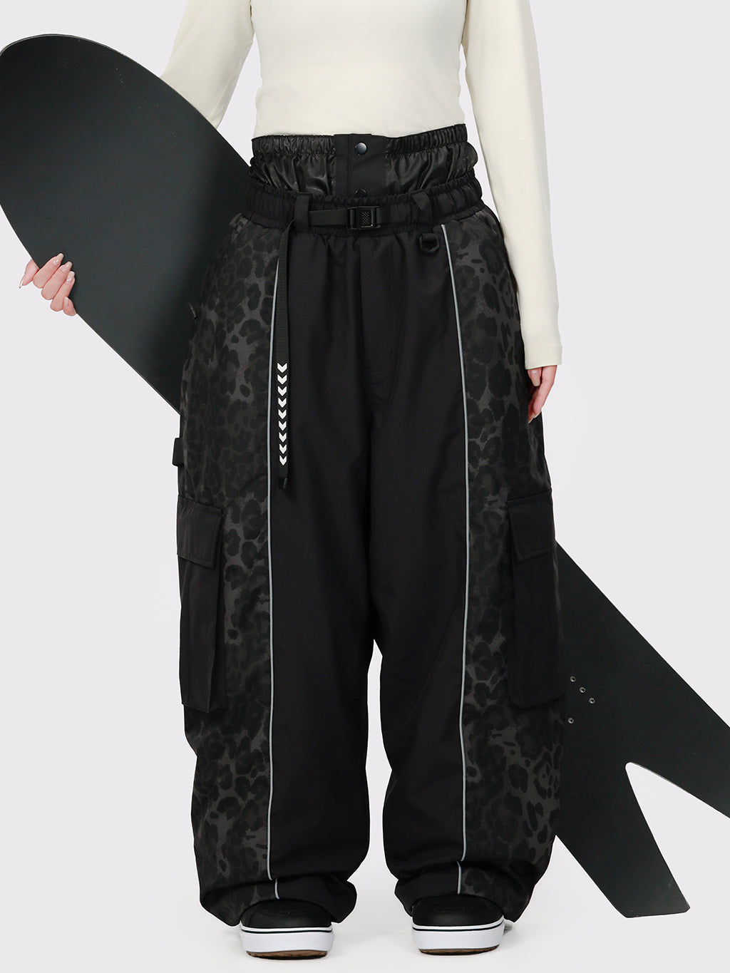 Wild Motion Damen-Schneehose mit reflektierendem Farbblock-Design und extra weitem Schnitt