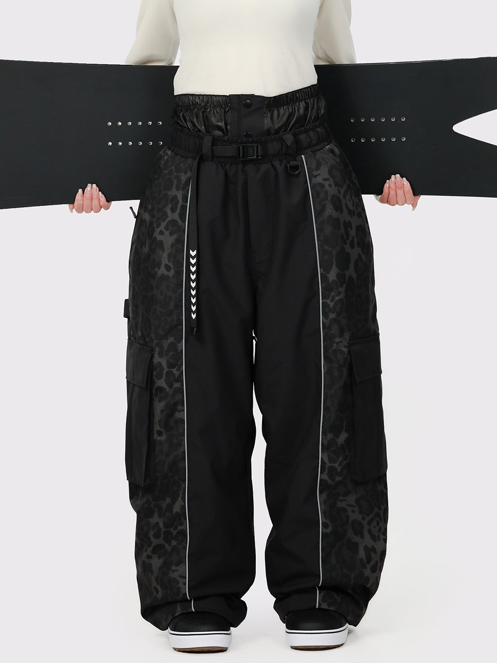 Wild Motion Damen-Schneehose mit reflektierendem Farbblock-Design und extra weitem Schnitt