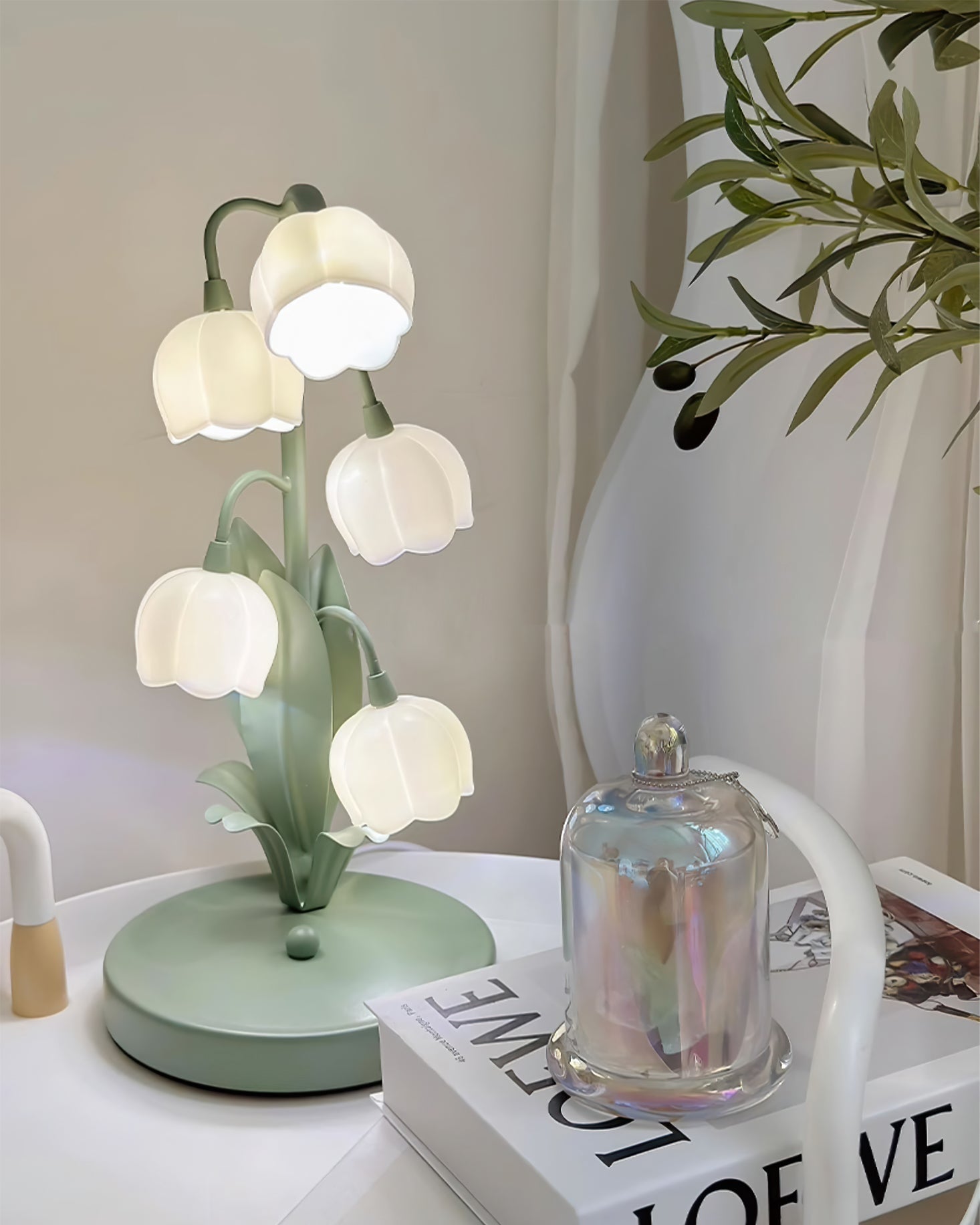 Luvano Tischleuchte Blüte Glas elegant
