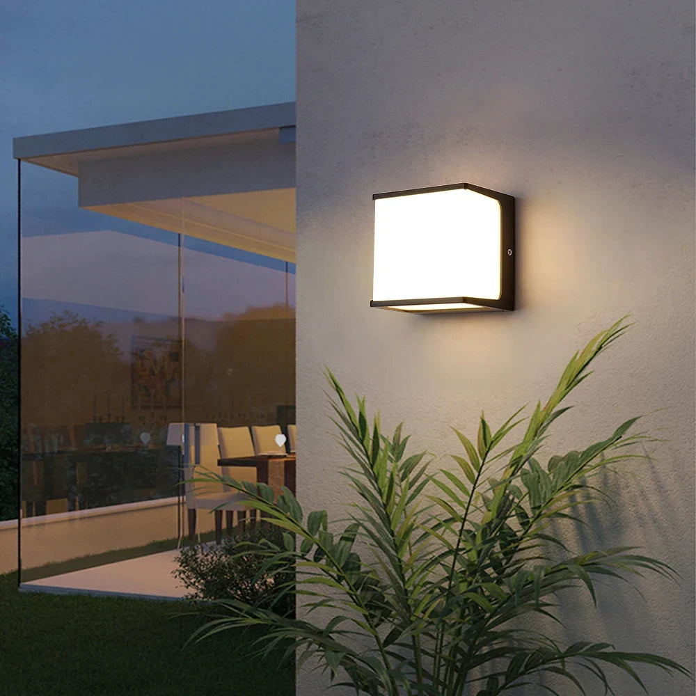 Luvano AeroCube LED Wandleuchte außen Würfel