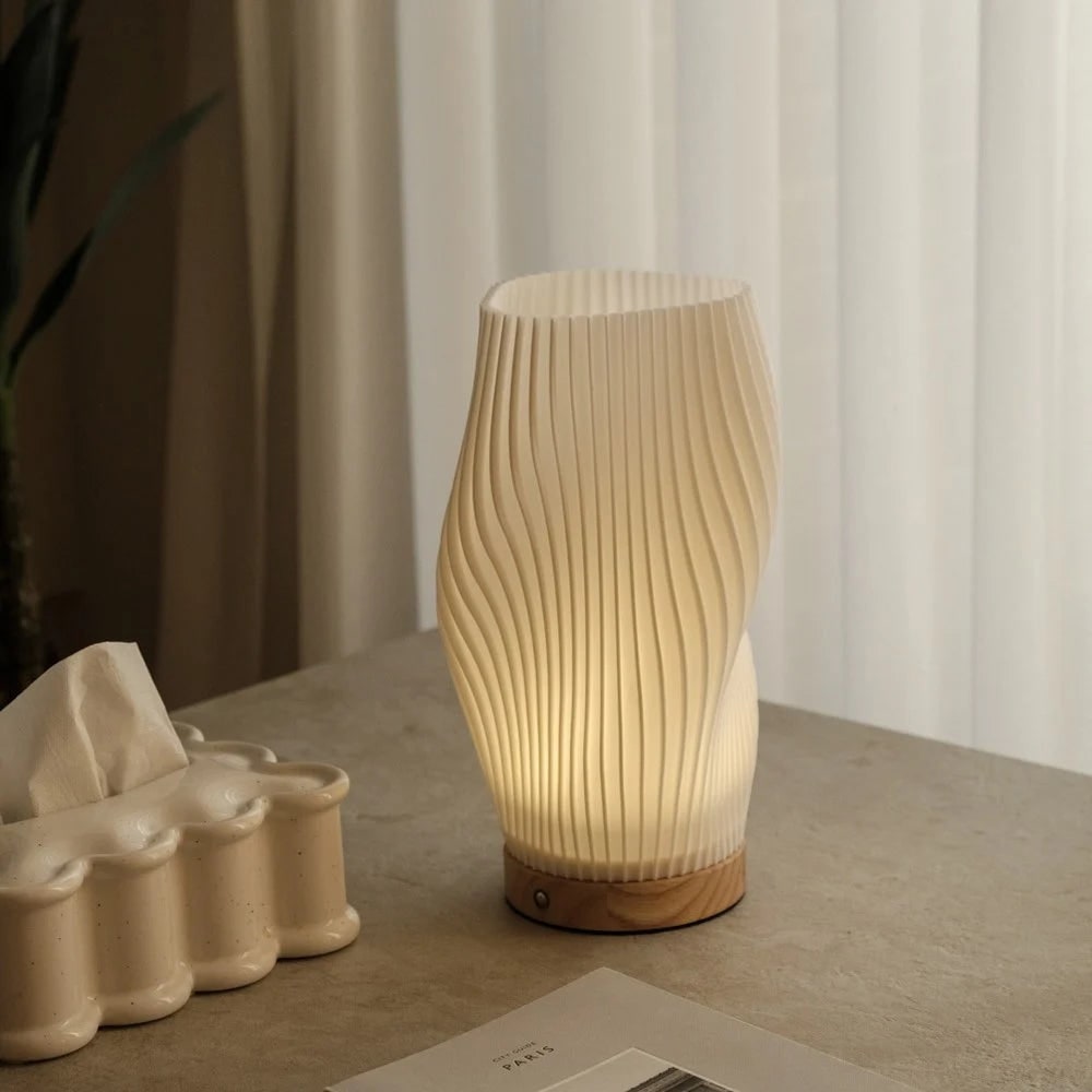 Luvano Tischleuchte Holz USB dimmbar Wellendesign
